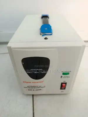 High Precision Automatic Voltage Stabilizer Svr-e-500w