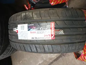 265/50 R 20 Roadx
