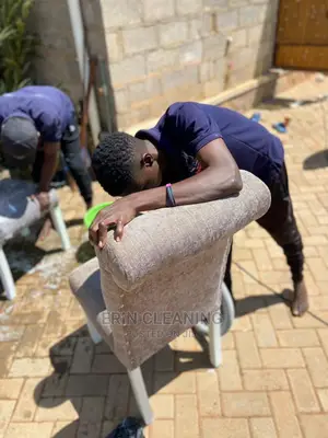 Cleaning Dirty Sofas Mattress in Nairobi
