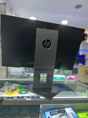 HP 27 Inches Super Clean Edge to Edge Monitor