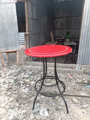 Marble Restaurant High Table.