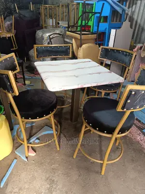 Restaurant Set Unique and Durable