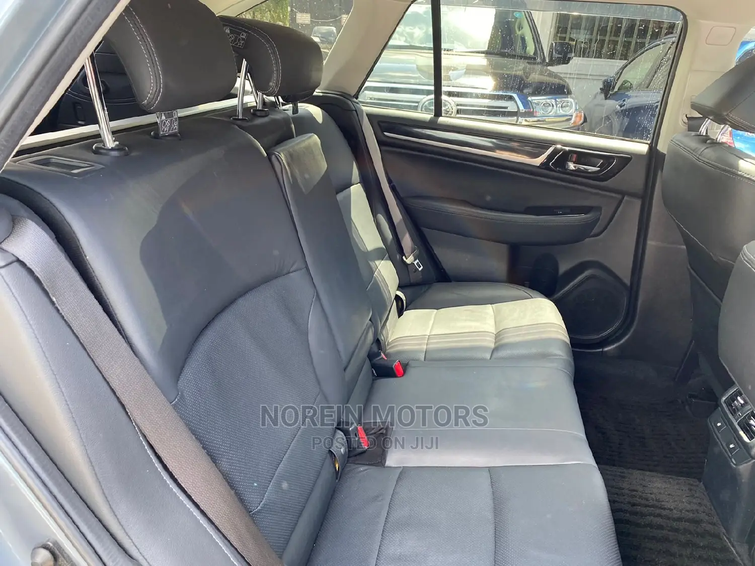 Subaru Outback 2017 Gray