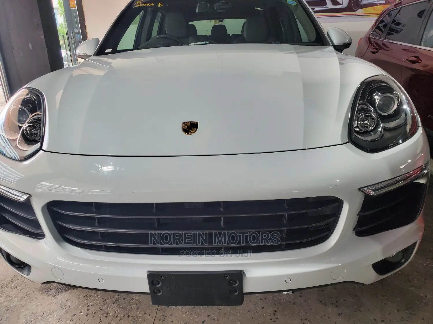 Porsche Cayenne 2017 White