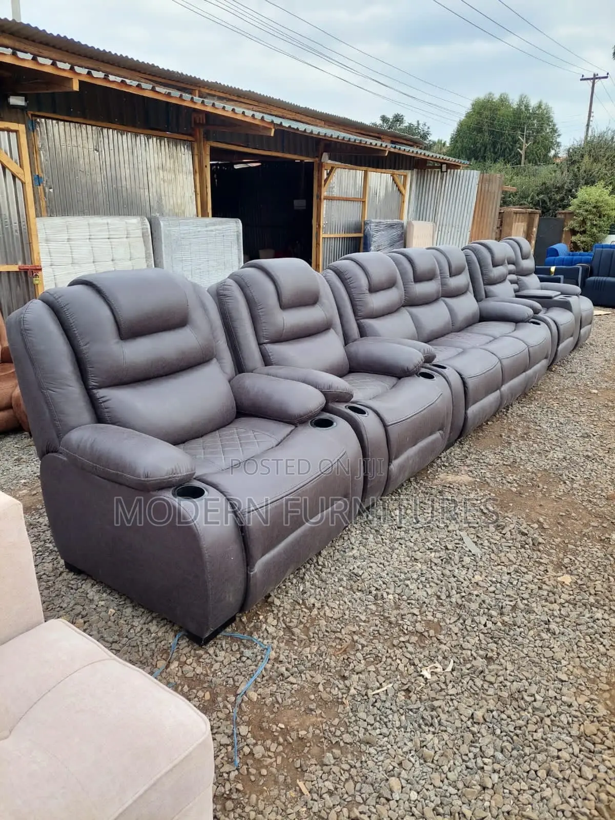 7 Seater Classic Sub-Recliner Sofa