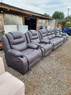 7 Seater Classic Sub-Recliner Sofa