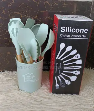 Silicon Kitchen Accessories Set With Wooden Handle Spoons