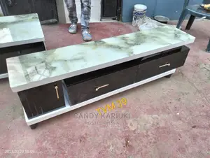Extendable Glass Top Tv Stand