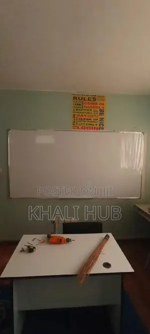 Whiteboard Installing