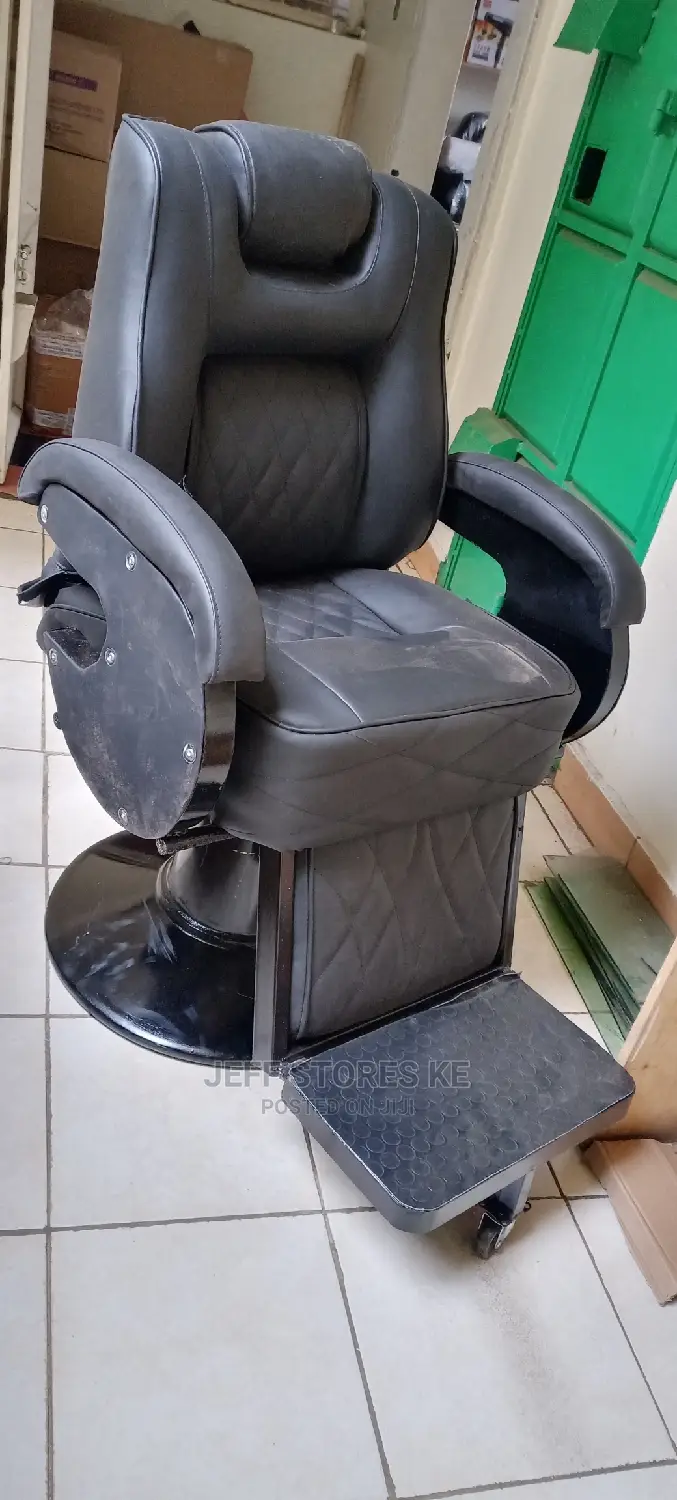 Covered Jumbo Barber Chairs