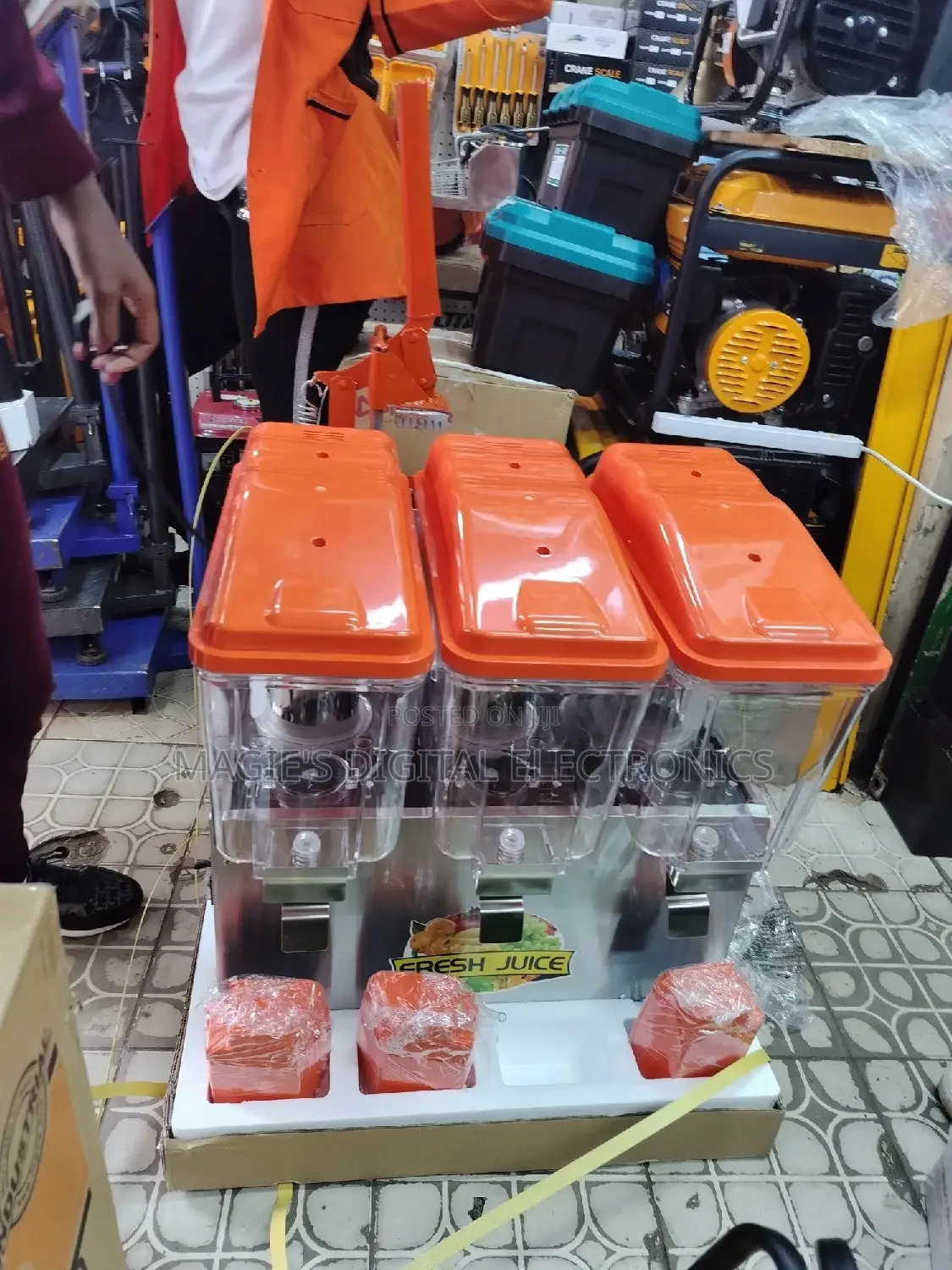Juice Dispenser