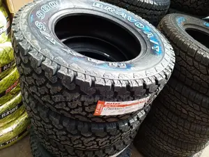 265/65r17 Maxxis a/T 980