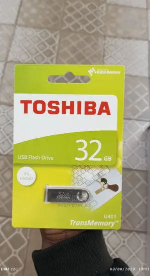 Toshiba 32GB Flash Drive