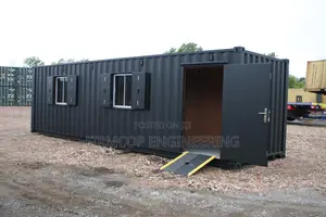 40ft Container Store/Showroom - With Ramp