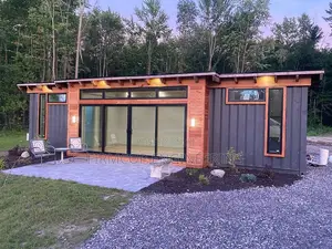 40ft Container - One Bedroom Condo