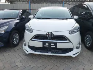 2017 Toyota Sienta Pearl: Spacious & Stylish MPV for Sale!
