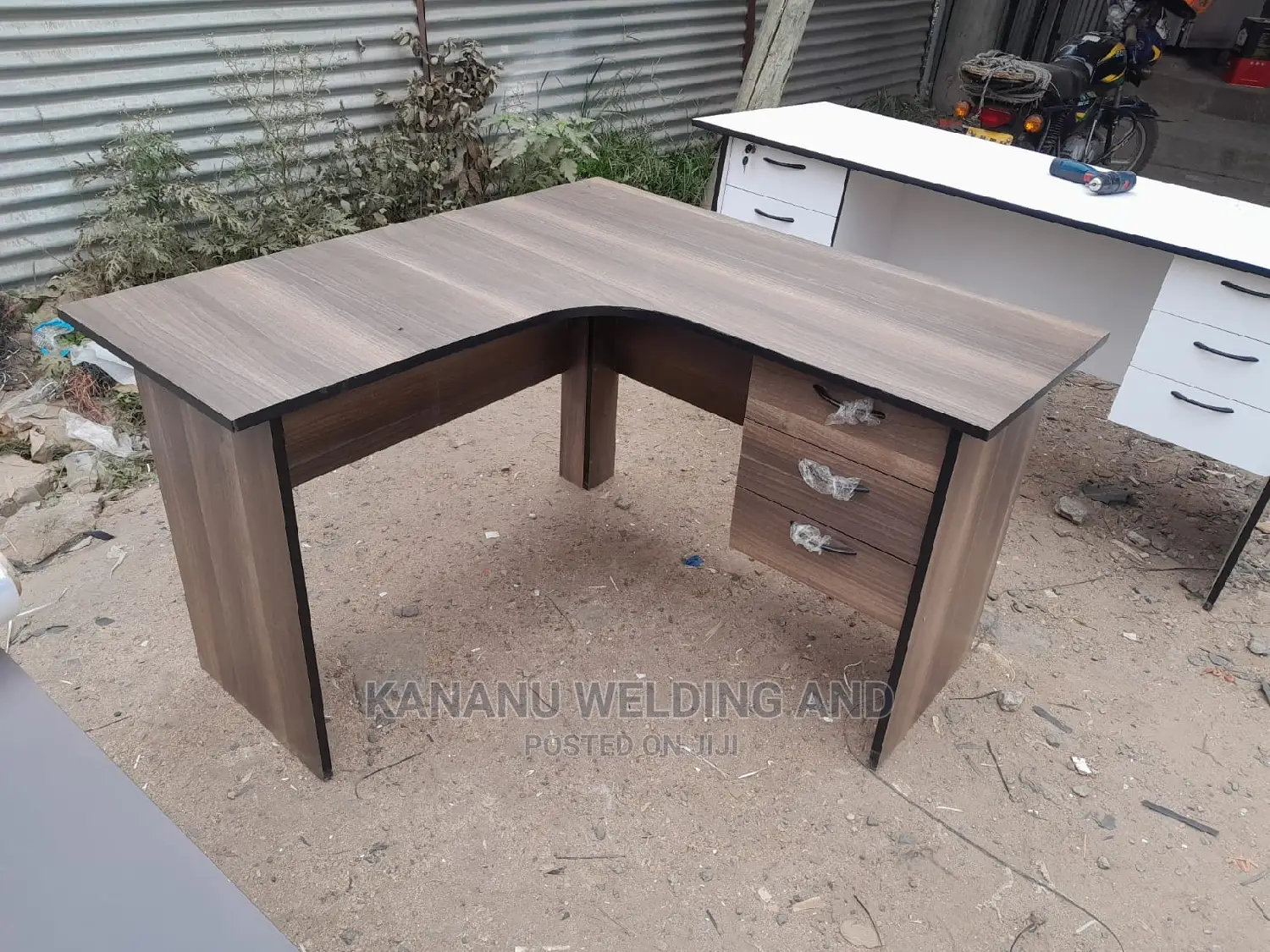 Office Desk