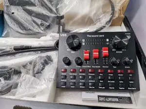 Professional Podcast Microphone and V8S Sound Card