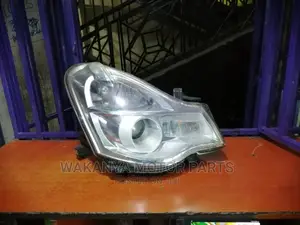 Nissan Bluebird Sylphy N17/G11 Xenon Headlamp, 2006 to 2012