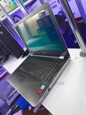 Laptop HP 15 8GB Intel Core I7 HDD 1T