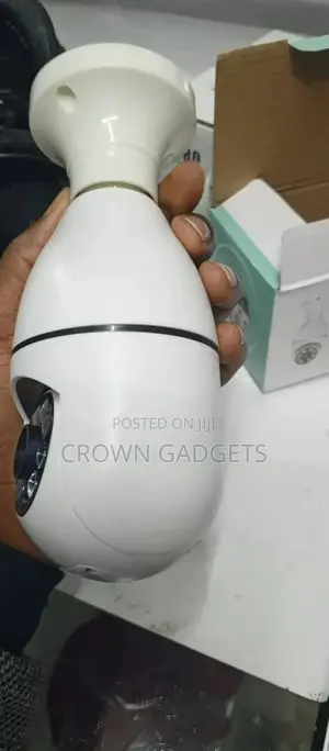 Tuya 2.0MP Wi-Fi Panoramic Bulb Camera