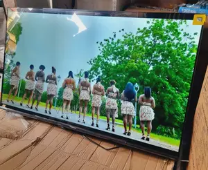 Smart Android Frameless TV Vitron 43 Inches Full Hd