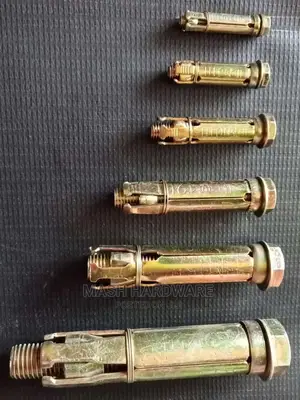 Good Quality Roll Bolts