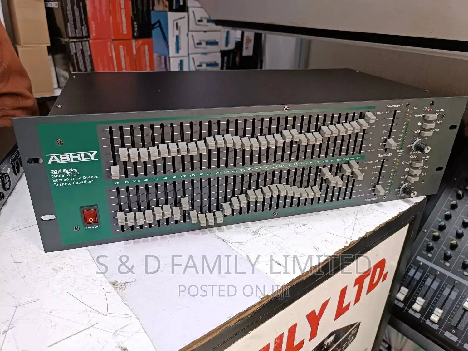 Ashly GQX-3102 Equalizer