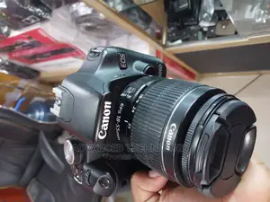 Canon Eos 500D With Lense Kit 18-55mm