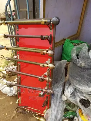Local Curtain Rods