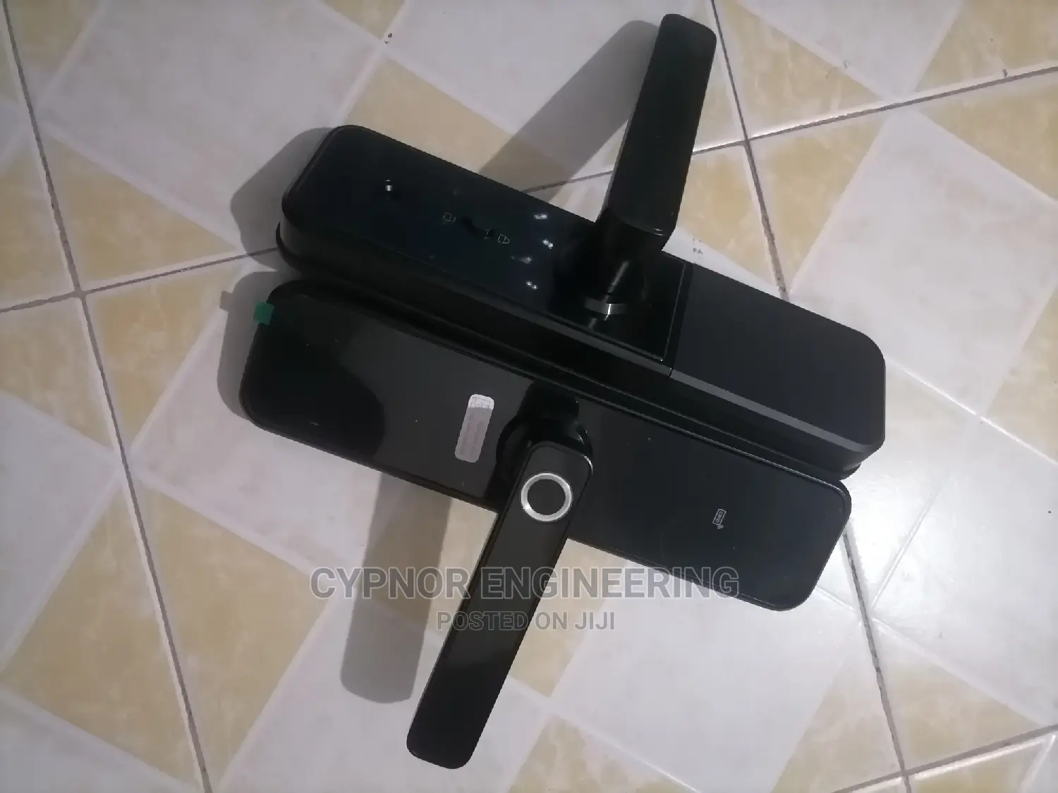Intelligent Biometric Smart Locks (Tuya)
