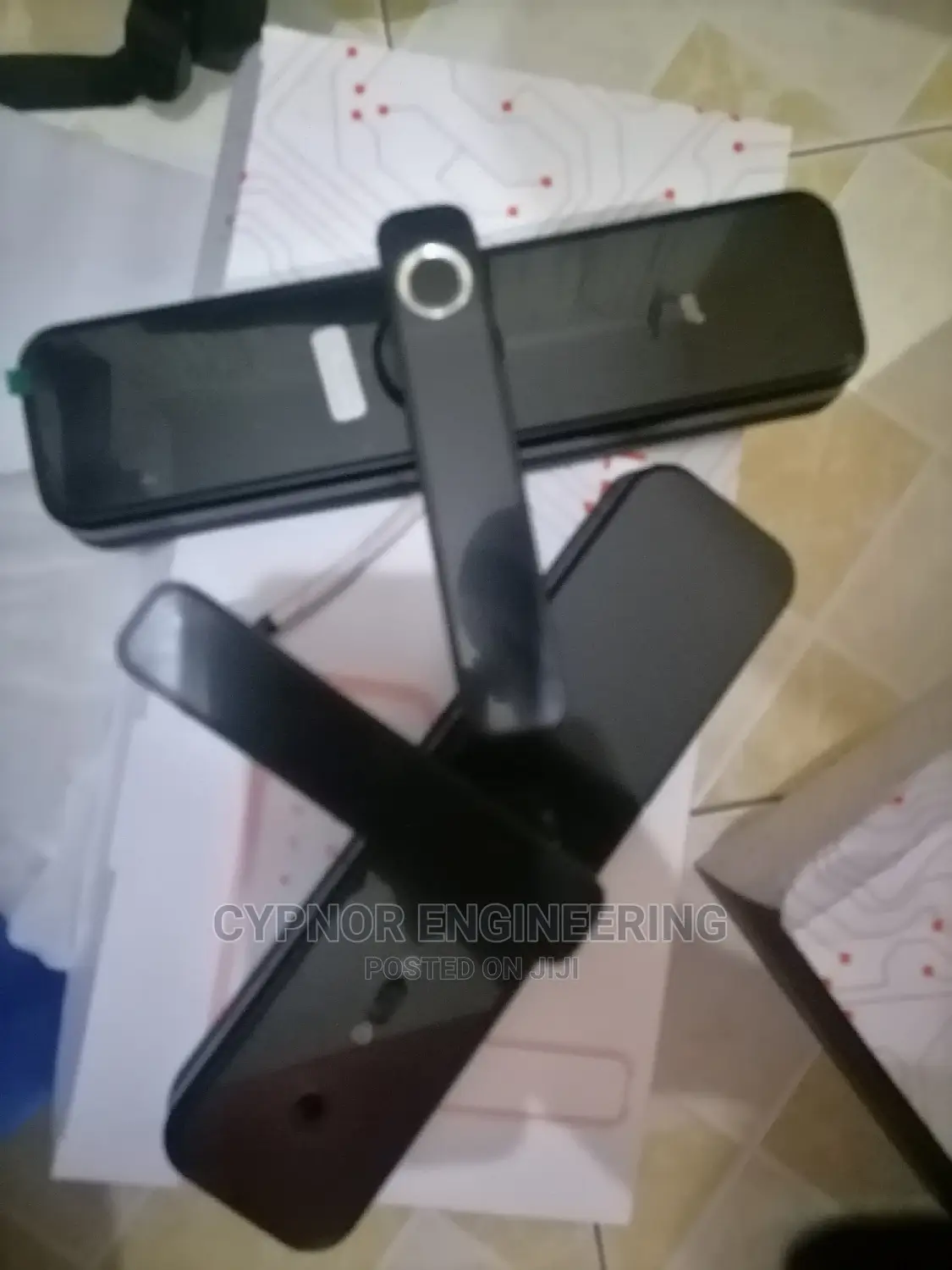 Tuya Biometric Locks