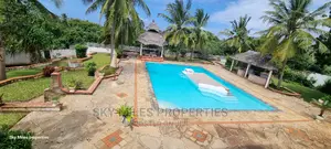 5bdrm Maisonette in Diani Reef, Ukunda for sale