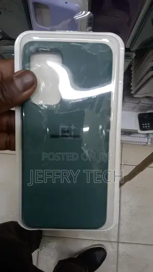 Luxury Silicone Case for Oneplus 9 - Green