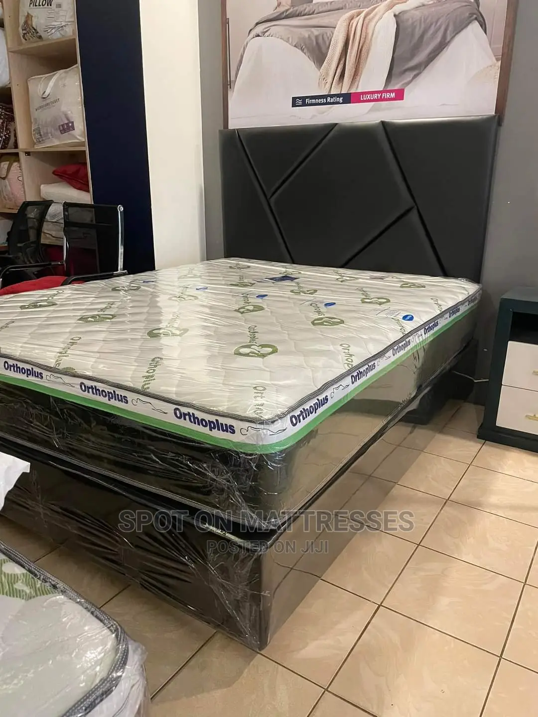 Complete Bedset (Spring Mattress+ Divan Bed)