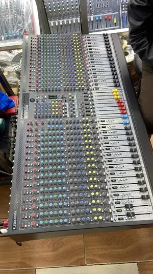 Allen Heath GL2400 Plain Mixer