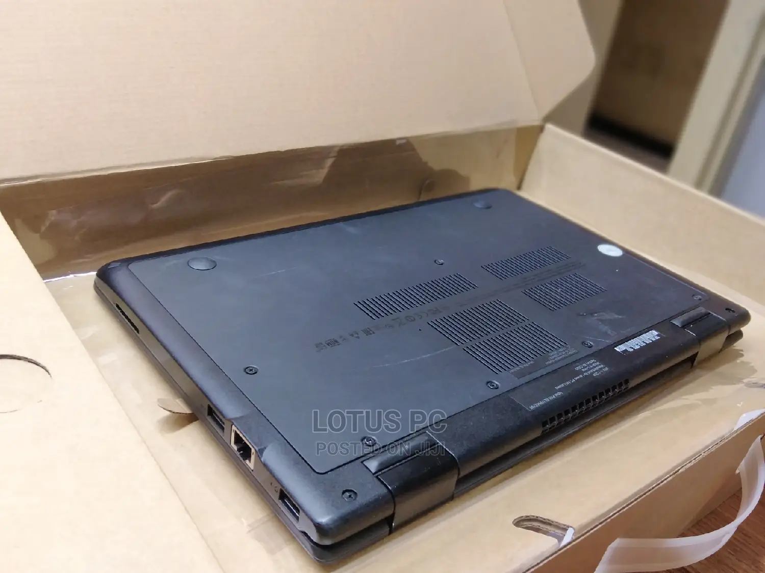 Laptop Lenovo ThinkPad 11e 4GB Intel Celeron SSD 128GB