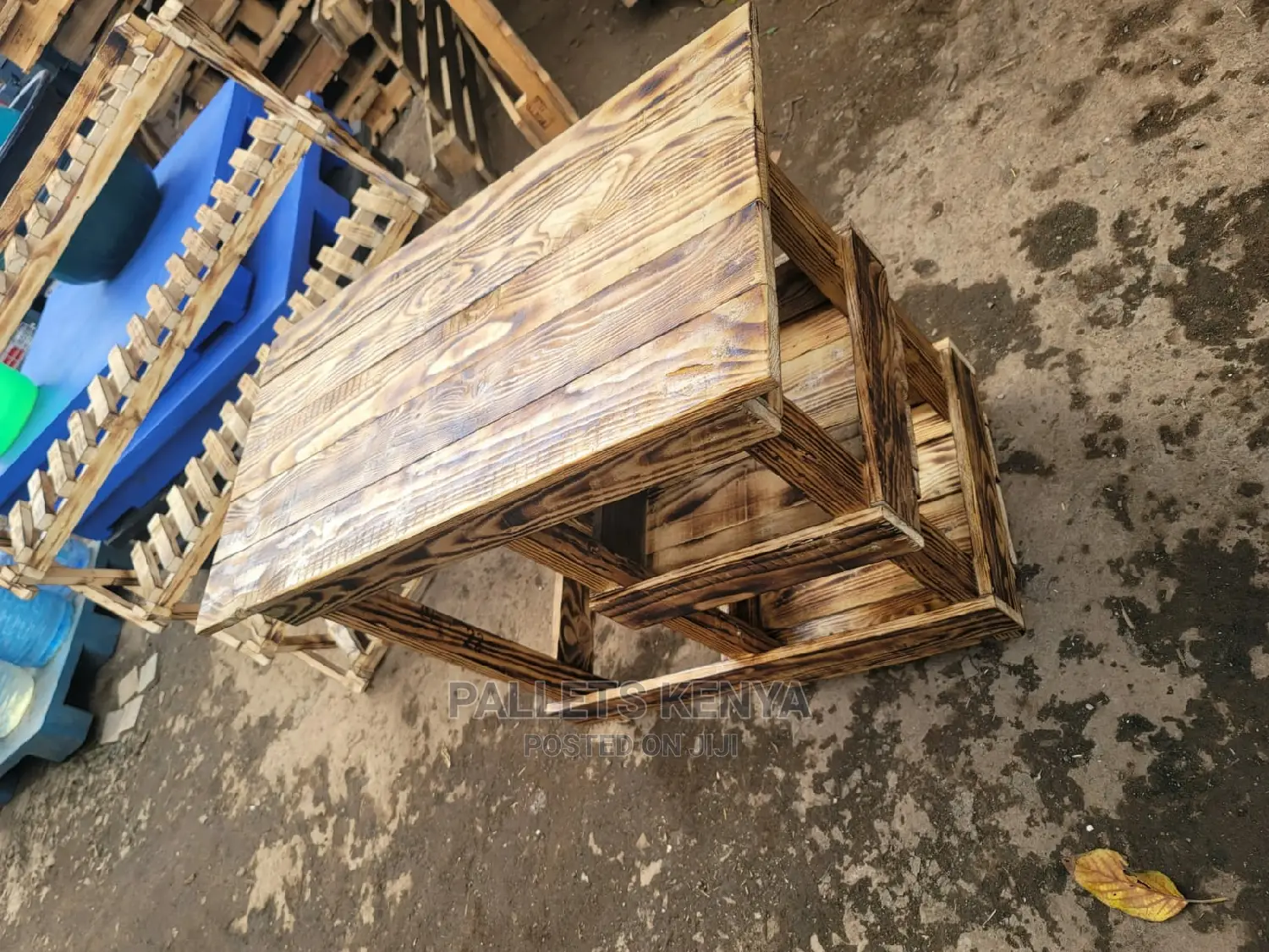 Pallet Kitchen Table- A7