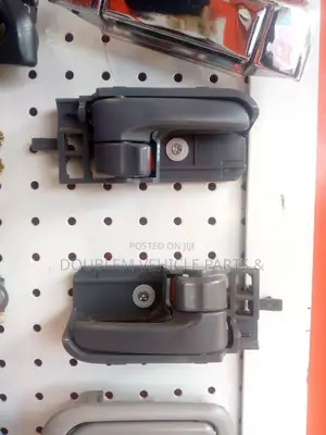 Inner Door Handles Toyota Hiace 7l/9l 2005,2007,2008,2012box
