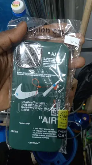 iPhone 14 Nike Case (Green)
