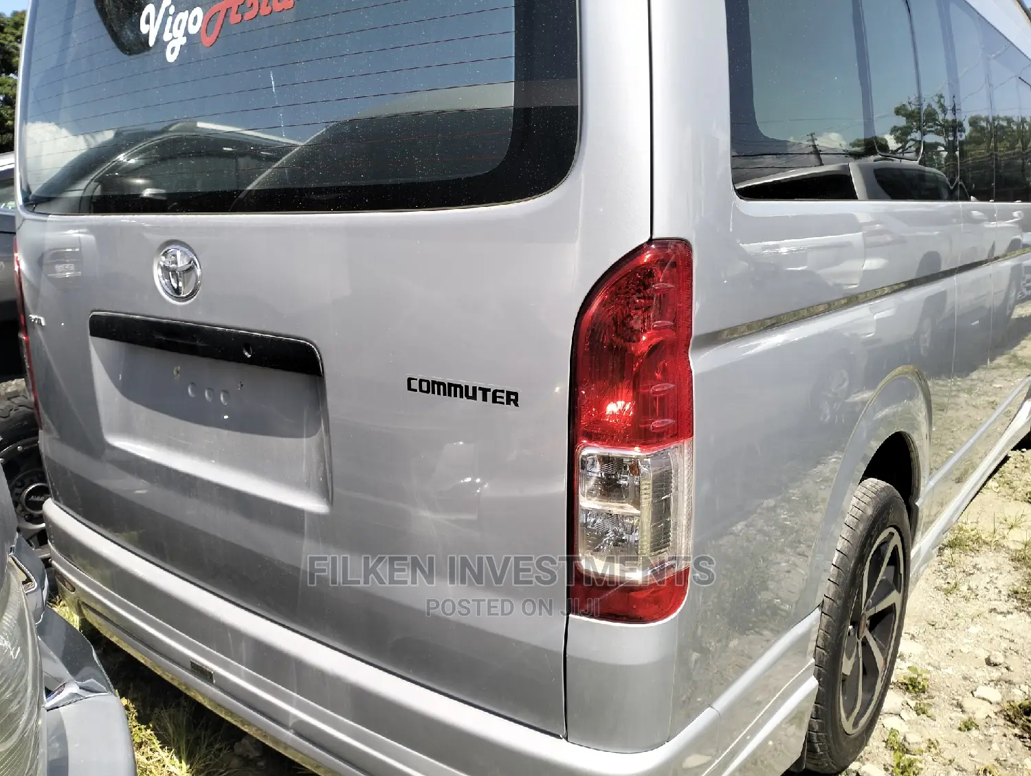 Toyota Grand HiAce 2016 Silver