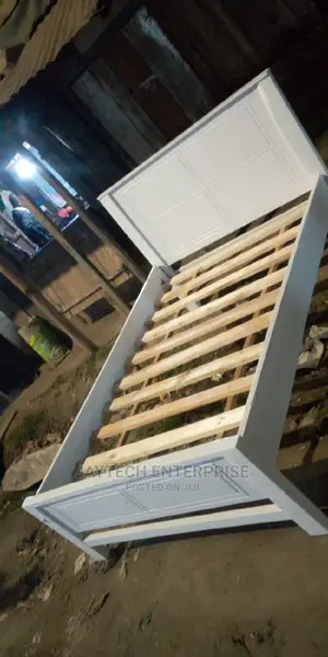5 X 6 Board Bed