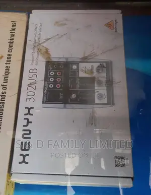 Behringer Xenyx 302 USB Mixer