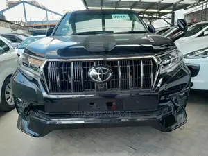 Toyota Land Cruiser Prado 2016 Black