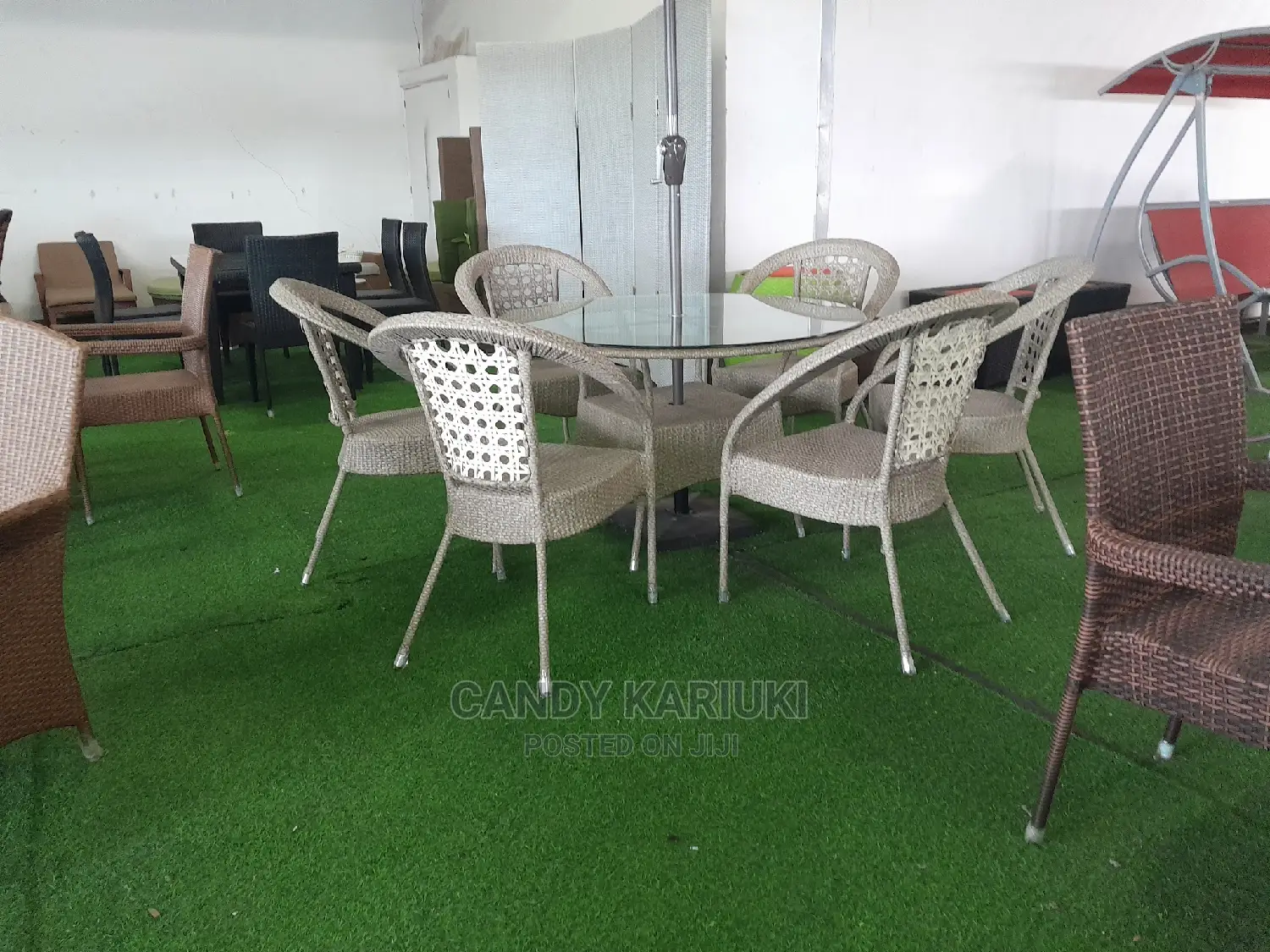 Full Garden Set (6 Chairs, Table Plus Umbrella)
