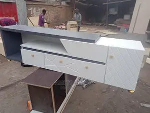 Luxurious 6ft Tv Stand
