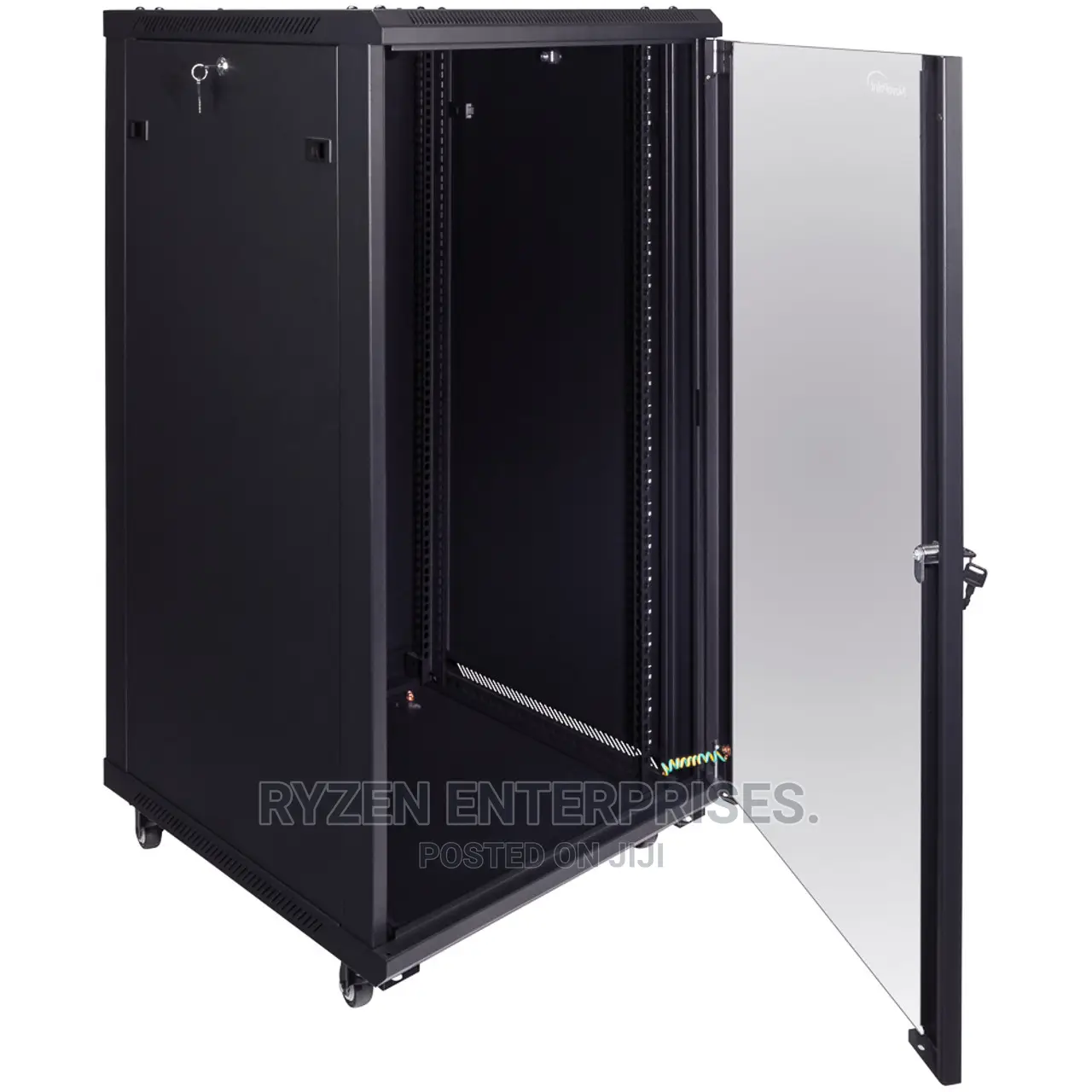 22u Cabinet For Networking 600×600 Mm