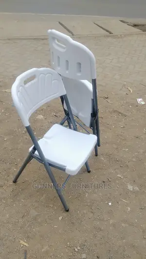 Foldable Chair.