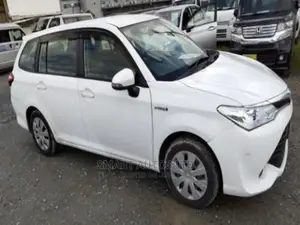 Toyota Corolla Fielder 2016 White