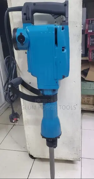 Makita Demolition Hammer 2200W